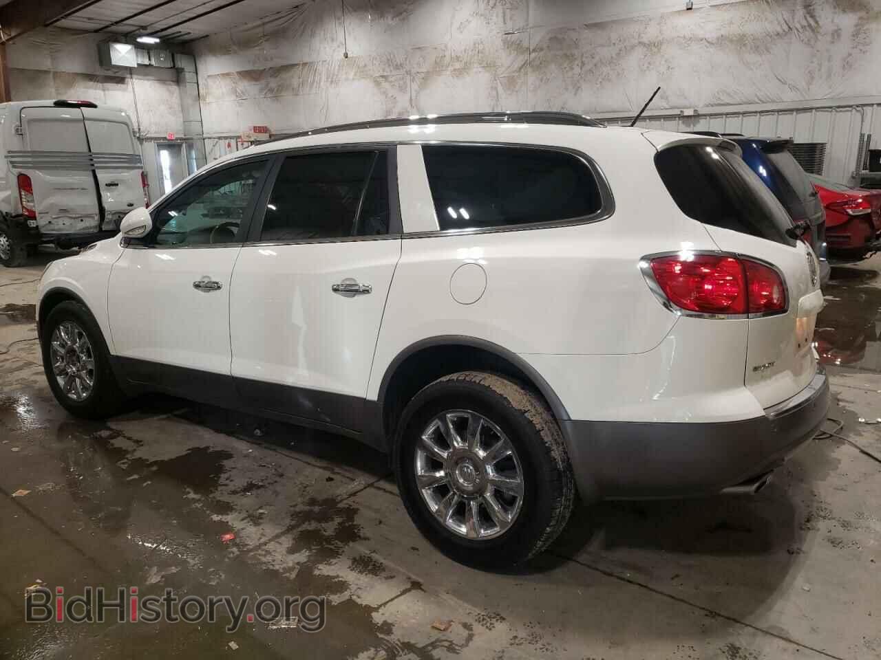 2012 BUICK ENCLAVE - VIN: 5GAKVCEDXCJ423773 - Фото 2