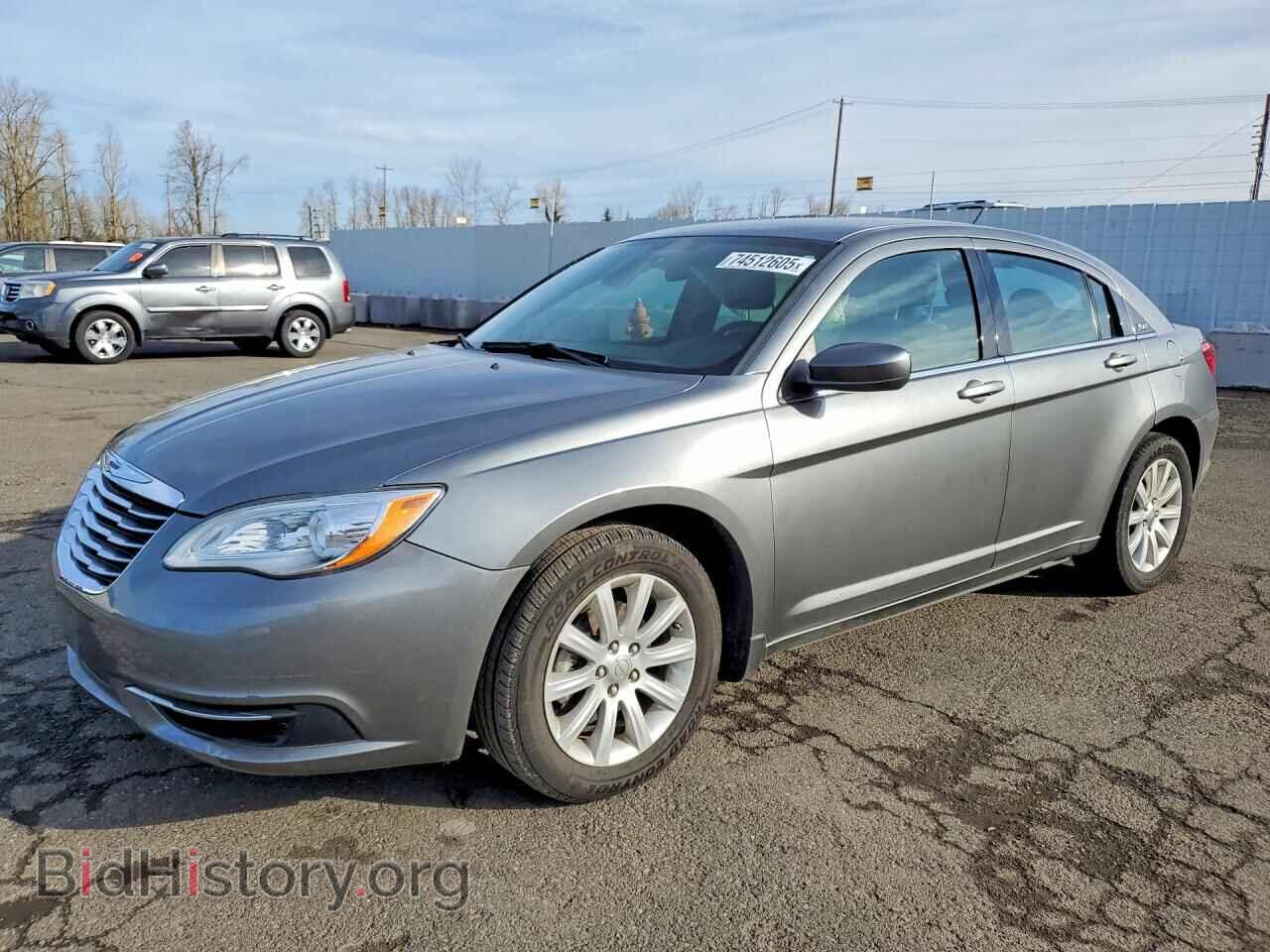 Фотография 1C3CCBBB5DN763076 - CHRYSLER 200 2013