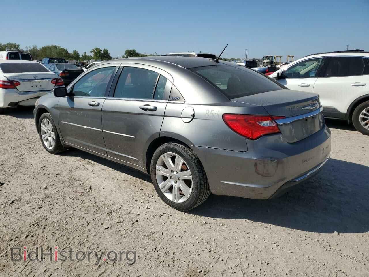 2013 CHRYSLER 200 - VIN: 1C3CCBBB4DN715066 - Photo 2