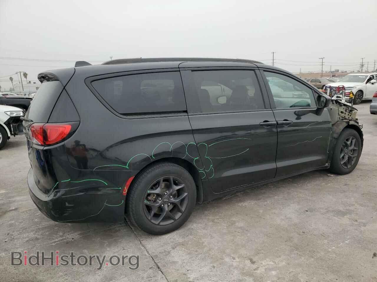 2018 CHRYSLER PACIFICA - VIN: 2C4RC1EG7JR171832 - Фото 3