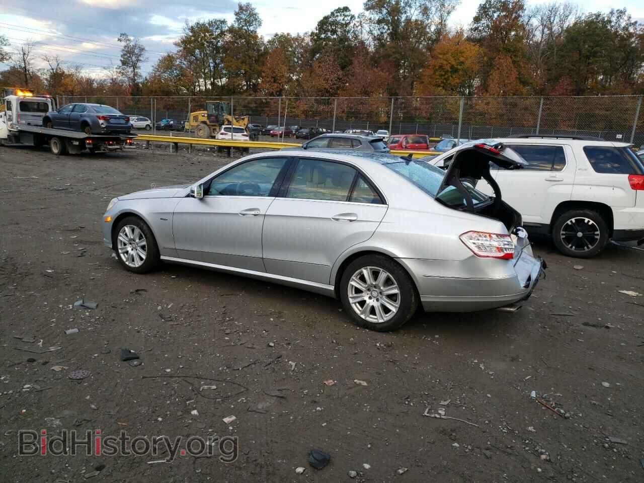 2012 MERCEDES-BENZ E-CLASS - VIN: WDDHF8JB8CA648819 - Фото 2