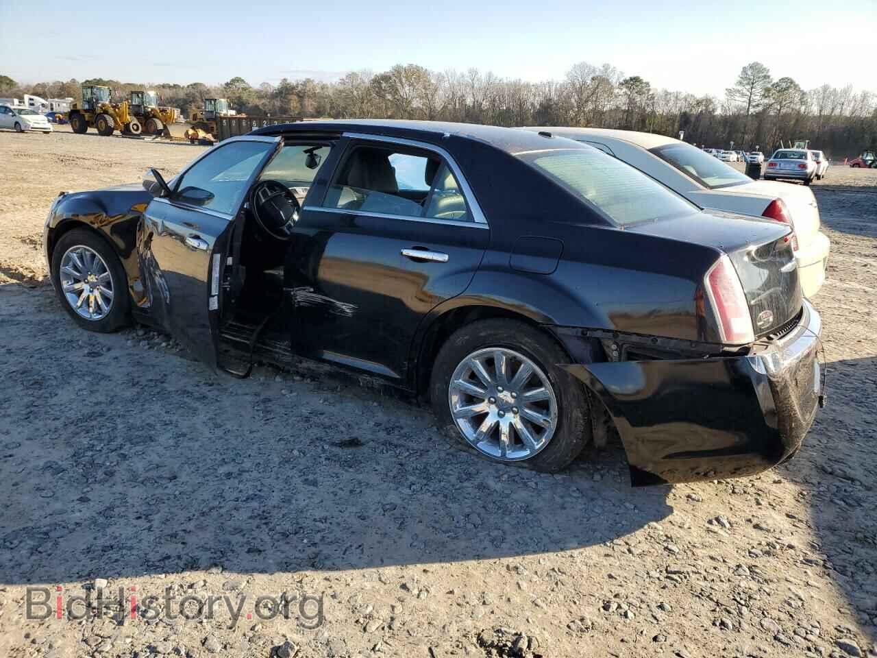 2012 CHRYSLER 300 - VIN: 2C3CCACG2CH182310 - Фото 2