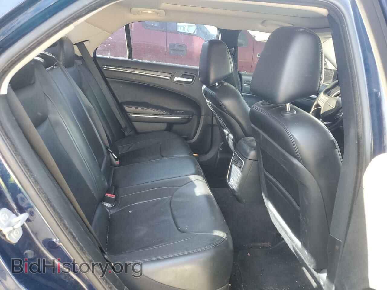 2016 CHRYSLER 300 - VIN: 2C3CCAAG4GH268534 - Фото 10