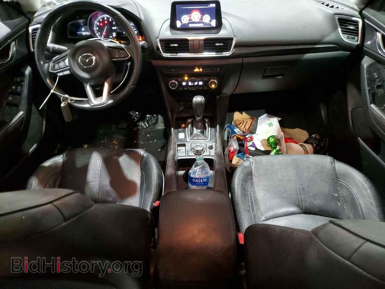 2018 MAZDA 3 - VIN: 3MZBN1M33JM223987 - Фото 8