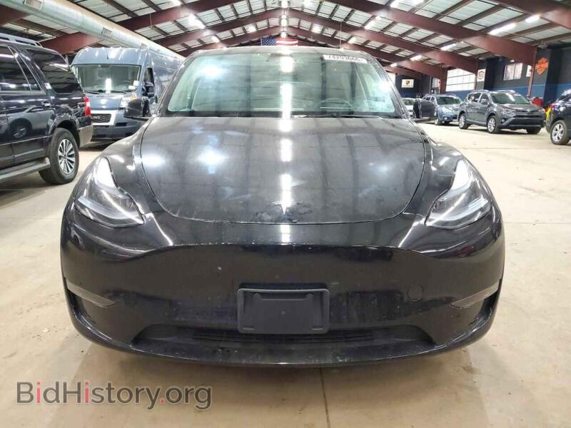 2024 Tesla MODEL Y (VIN 7SAYGDEE2RF131278) — photo 10 of 24