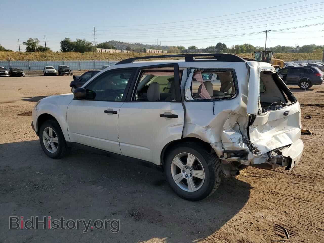 2012 SUBARU FORESTER - VIN: JF2SHABC1CG403237 - Фото 2