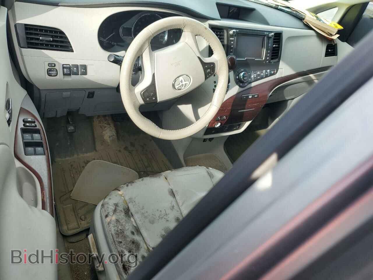 2011 TOYOTA All Models - VIN: 5TDYK3DC1BS049792 - Фото 8