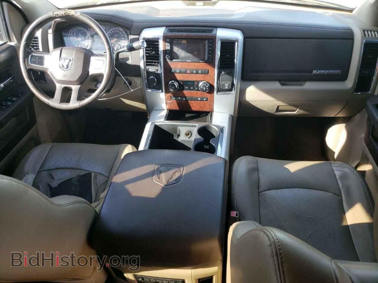 2011 DODGE All Models - VIN: 3D73Y4CL2BG634496 - Фото 8