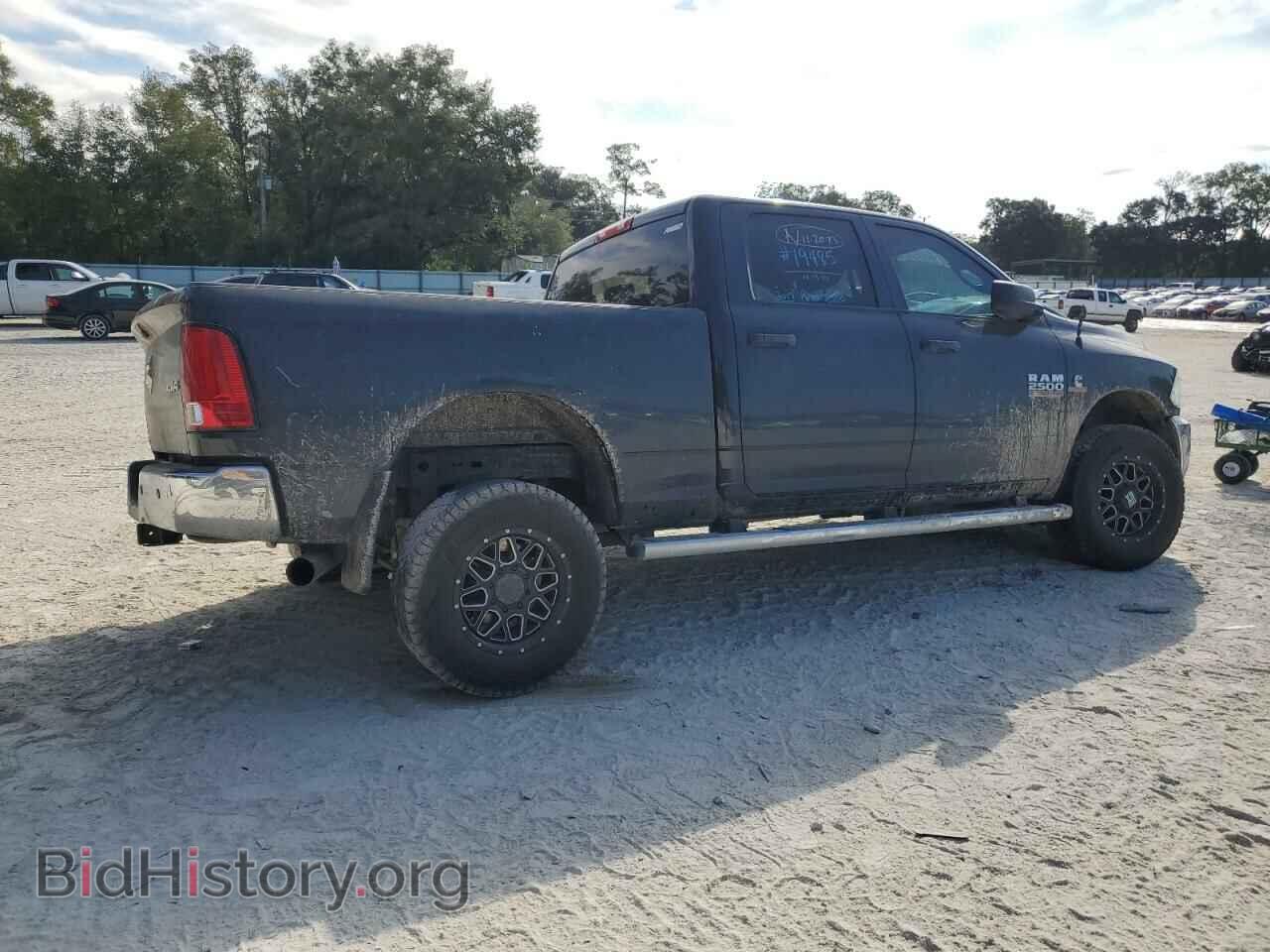 2017 RAM All Models - VIN: 3C6UR5CL8HG584253 - Фото 3