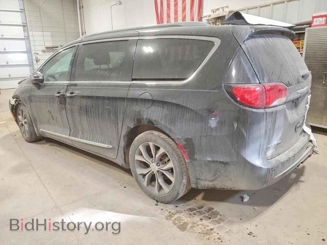 2017 CHRYSLER PACIFICA - VIN: 2C4RC1GG5HR670412 - Photo 2