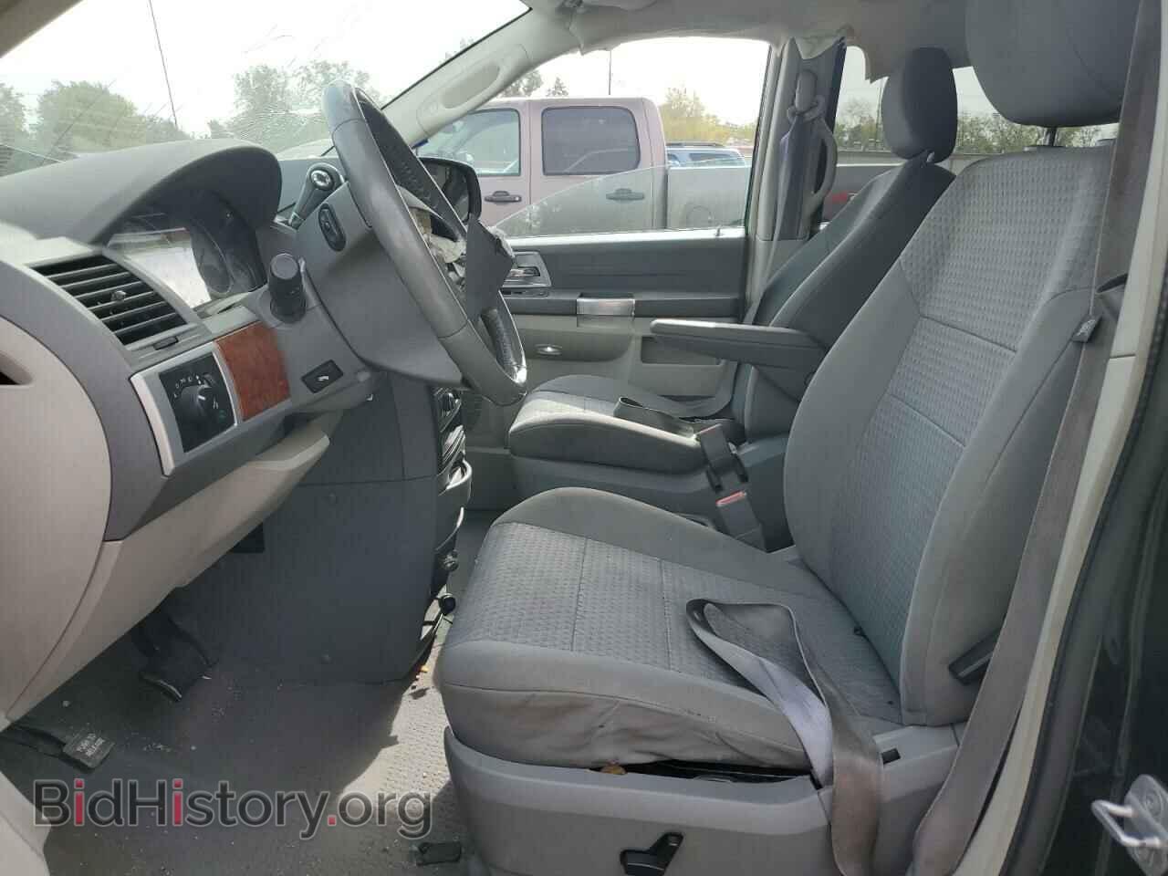 2008 CHRYSLER MINIVAN - VIN: 2A8HR54PX8R744888 - Фото 7