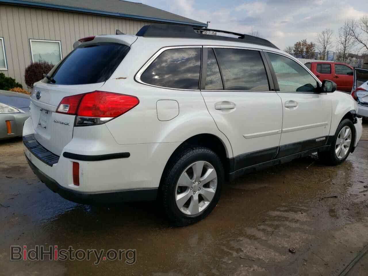 2011 SUBARU OUTBACK - VIN: 4S4BRCJC5B3346857 - Фото 3