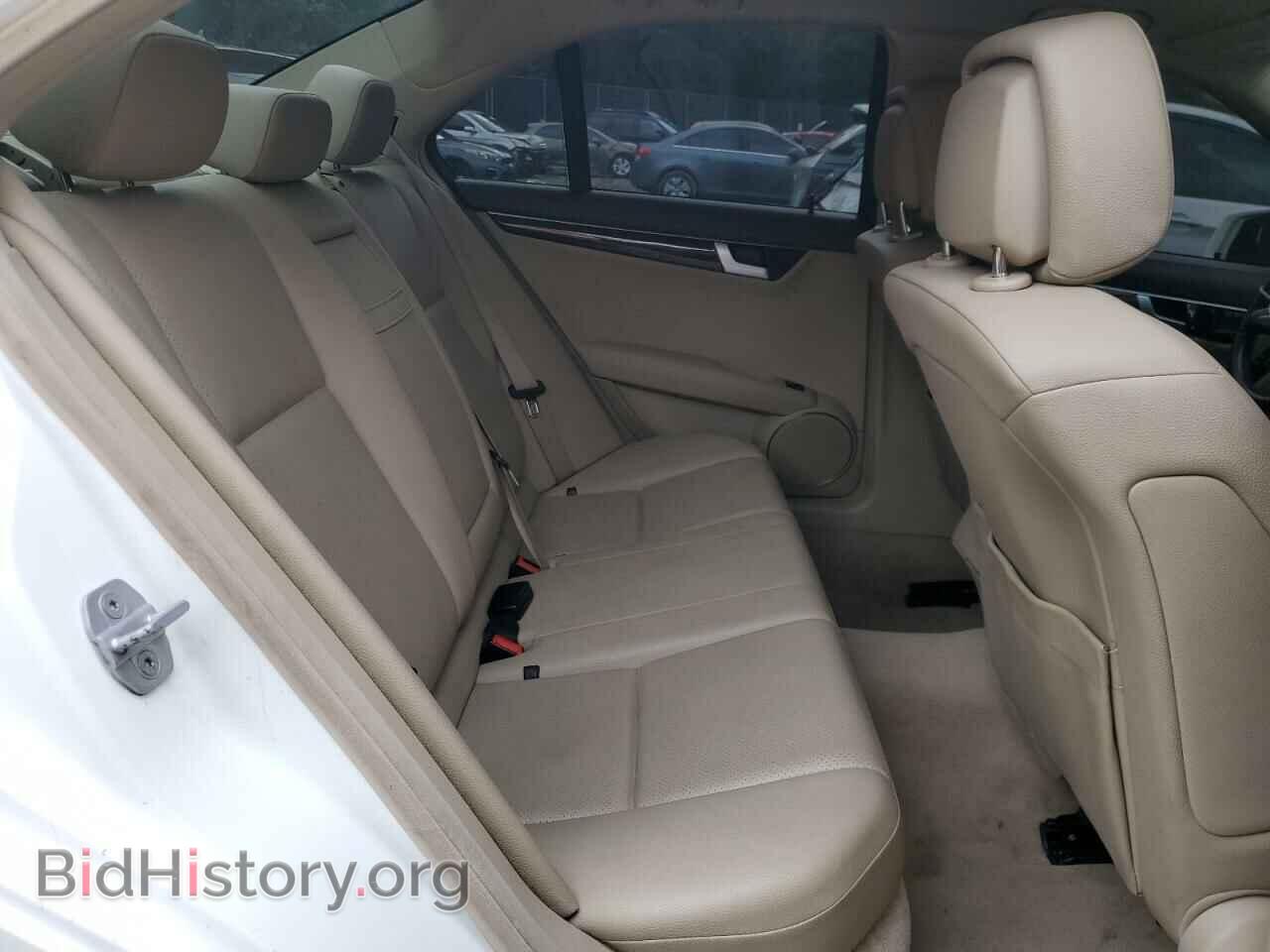 2013 MERCEDES-BENZ C-CLASS - VIN: WDDGF8AB3DR249086 - Фото 10