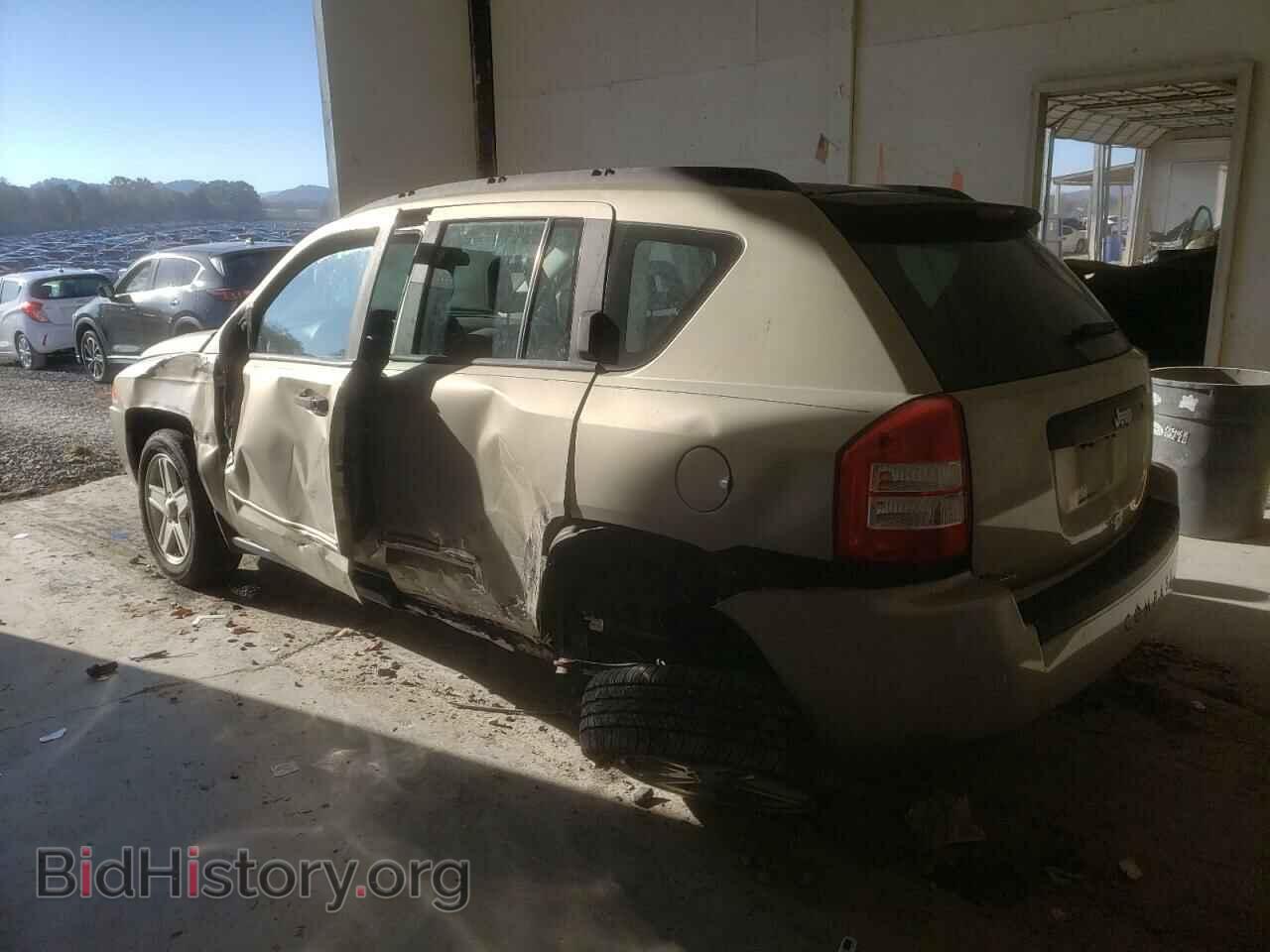 2009 JEEP COMPASS - VIN: 1J4FT47A39D228405 - Photo 2