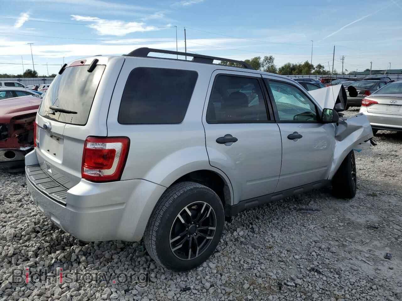 2012 FORD ESCAPE - VIN: 1FMCU0D75CKA55217 - Фото 3