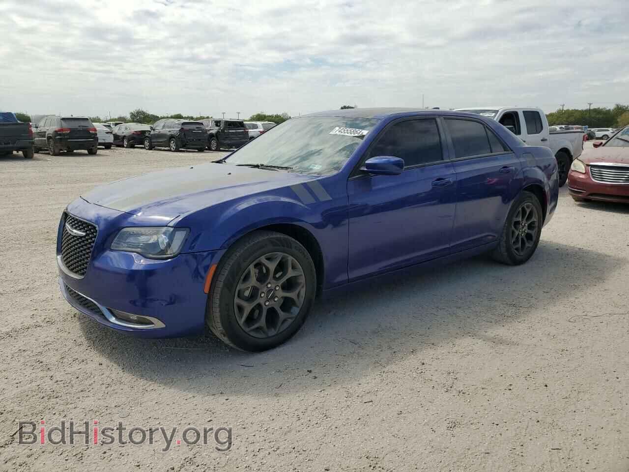 Фотография 2C3CCAGG4JH250324 - CHRYSLER 300 2018