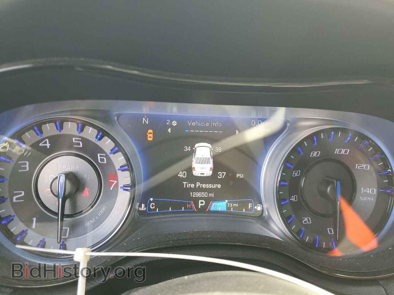 2018 CHRYSLER 300 - VIN: 2C3CCAGG4JH250324 - Фото 9