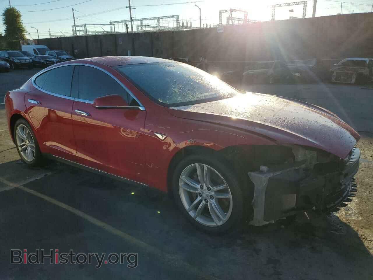 2014 TESLA MODEL S - VIN: 5YJSA1H17EFP51954 - Фото 4