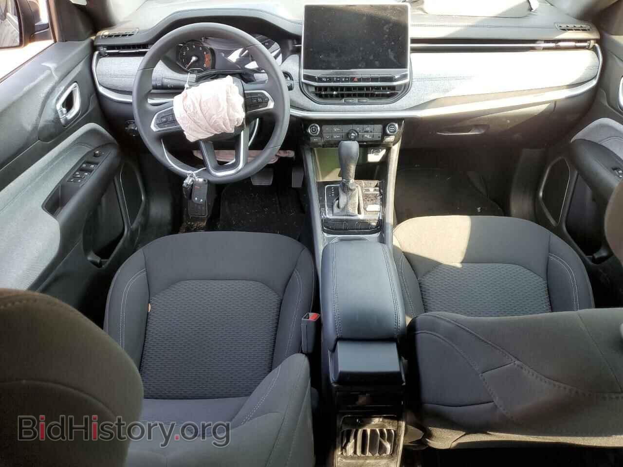 2024 JEEP COMPASS - VIN: 3C4NJDANXRT170516 - Фото 8