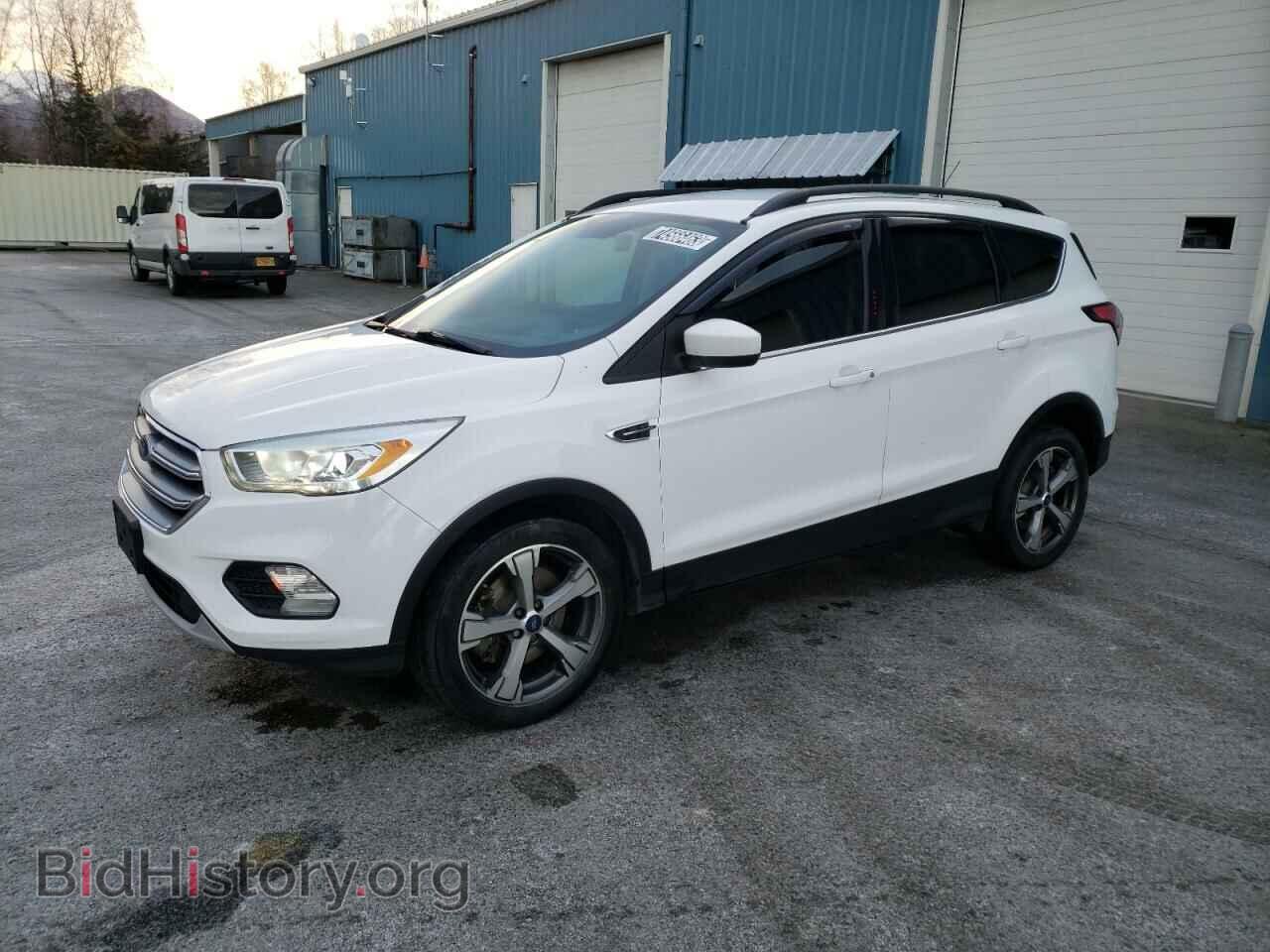 Фотография 1FMCU0G94HUC65686 - FORD ESCAPE 2017