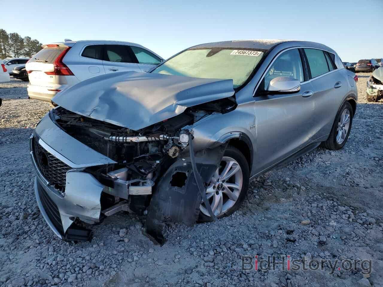 Photo SJKCH5CP8JA056434 - INFINITI QX30 2018