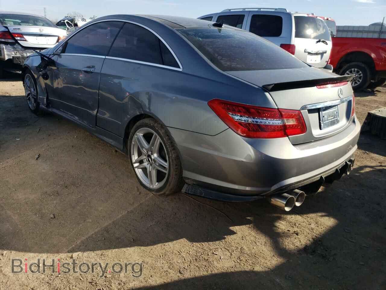 2010 MERCEDES-BENZ E-CLASS - VIN: WDDKJ7CB3AF044302 - Фото 2