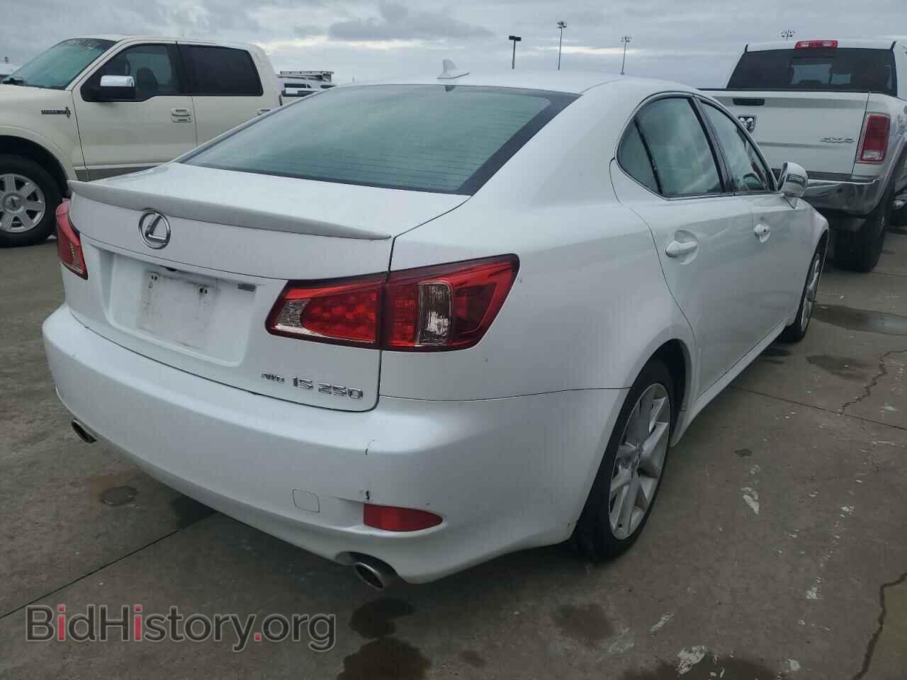 2011 LEXUS IS - VIN: JTHCF5C25B5051617 - Фото 3