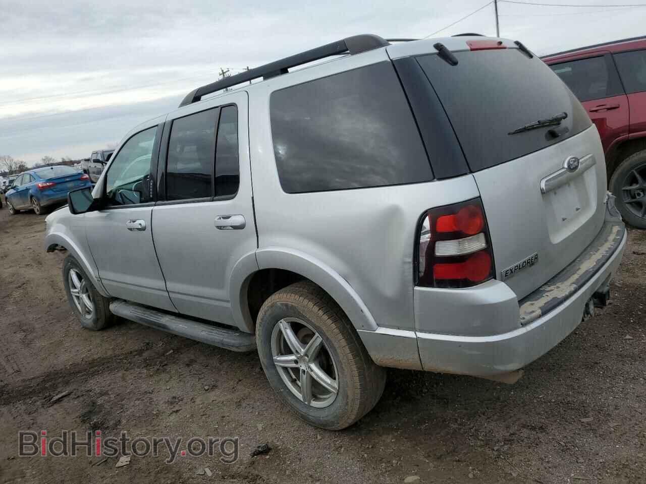 2010 FORD EXPLORER - VIN: 1FMEU7DE5AUA80913 - Фото 2