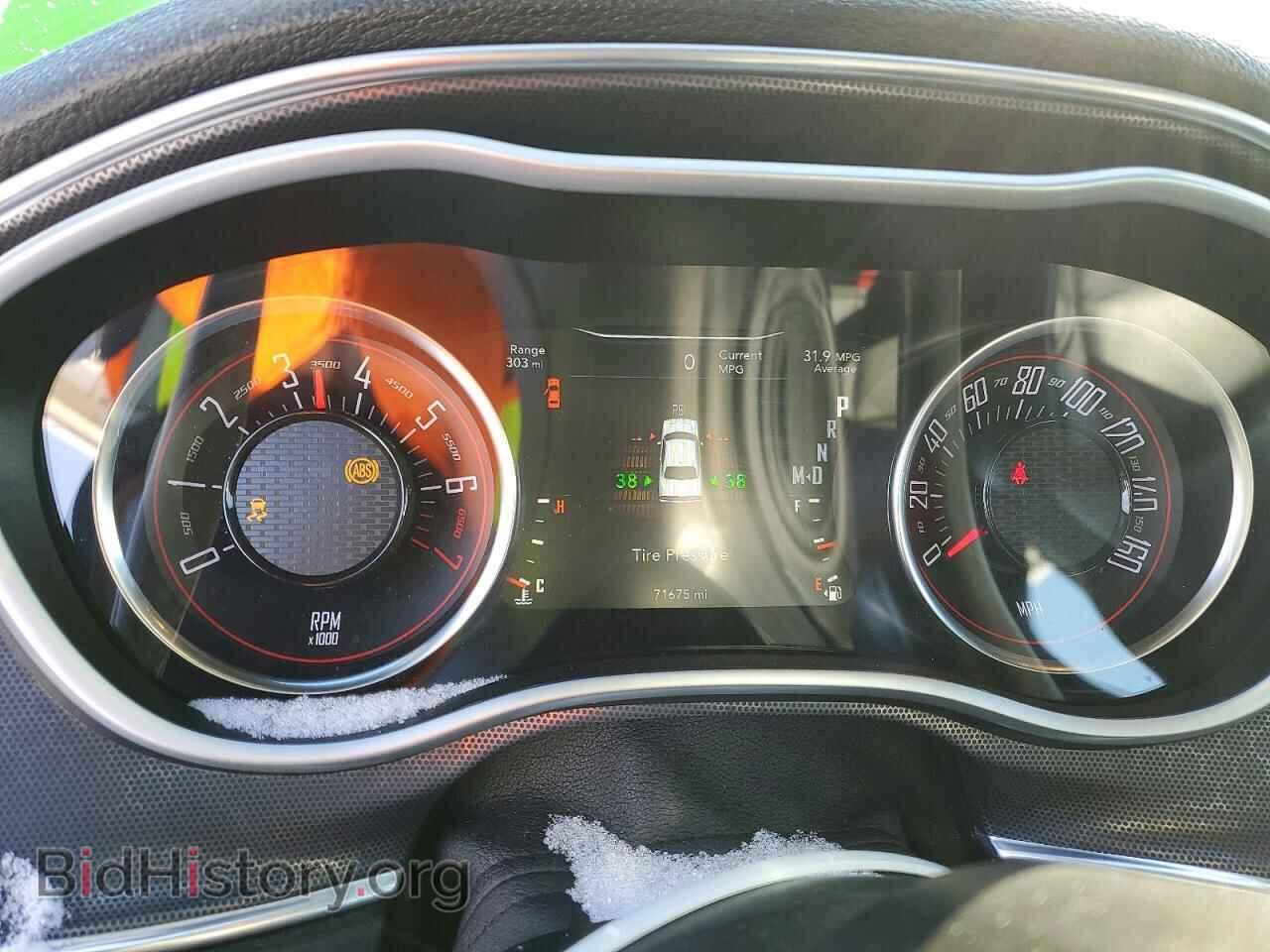 2017 DODGE CHALLENGER - VIN: 2C3CDZGG8HH584894 - Фото 9