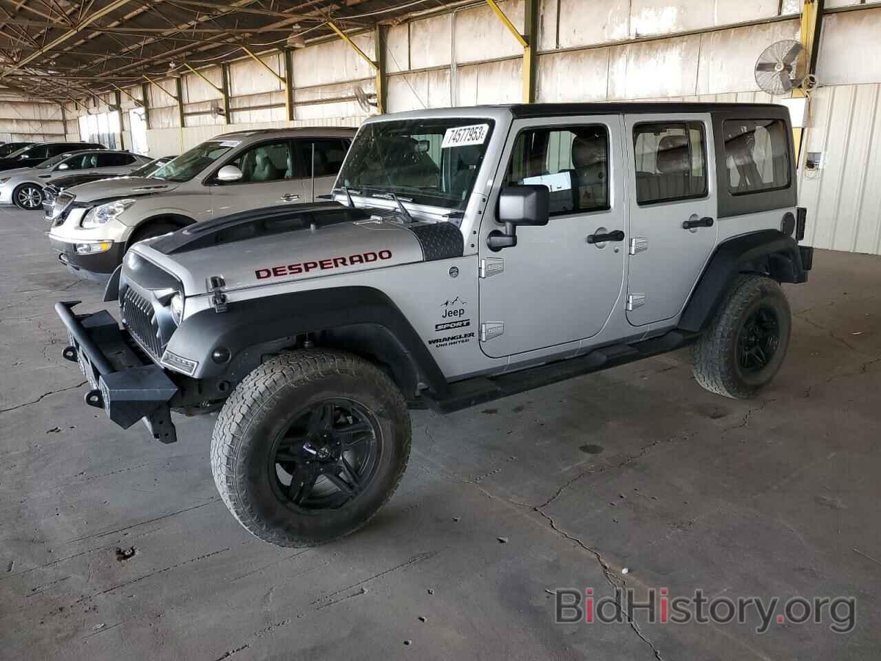 Фотография 1C4HJWDG8CL140892 - JEEP WRANGLER 2012