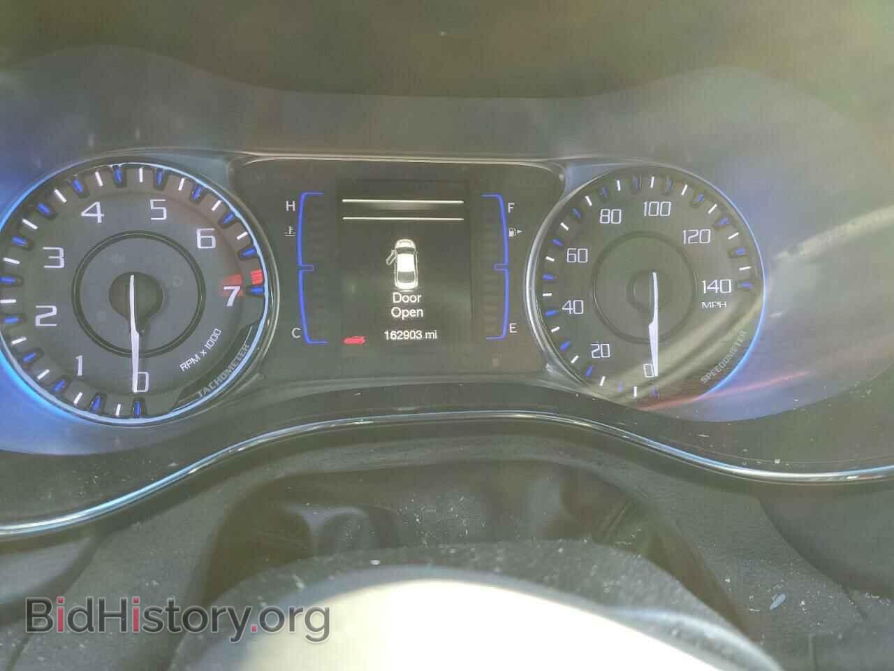 2016 CHRYSLER 200 - VIN: 1C3CCCBG9GN104715 - Фото 9