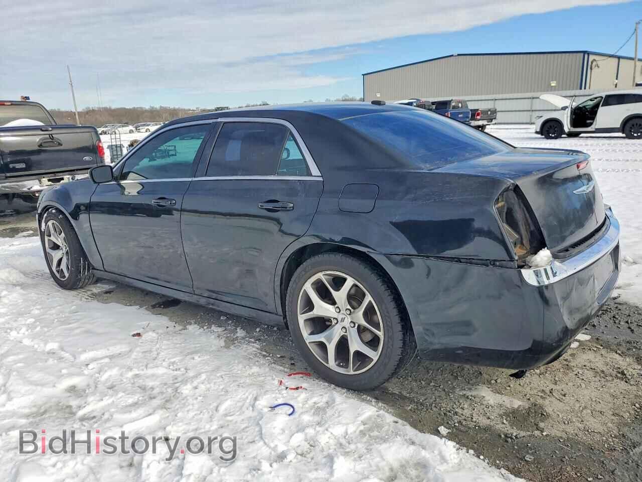 2014 CHRYSLER 300 - VIN: 2C3CCAAG2EH223072 - Фото 2