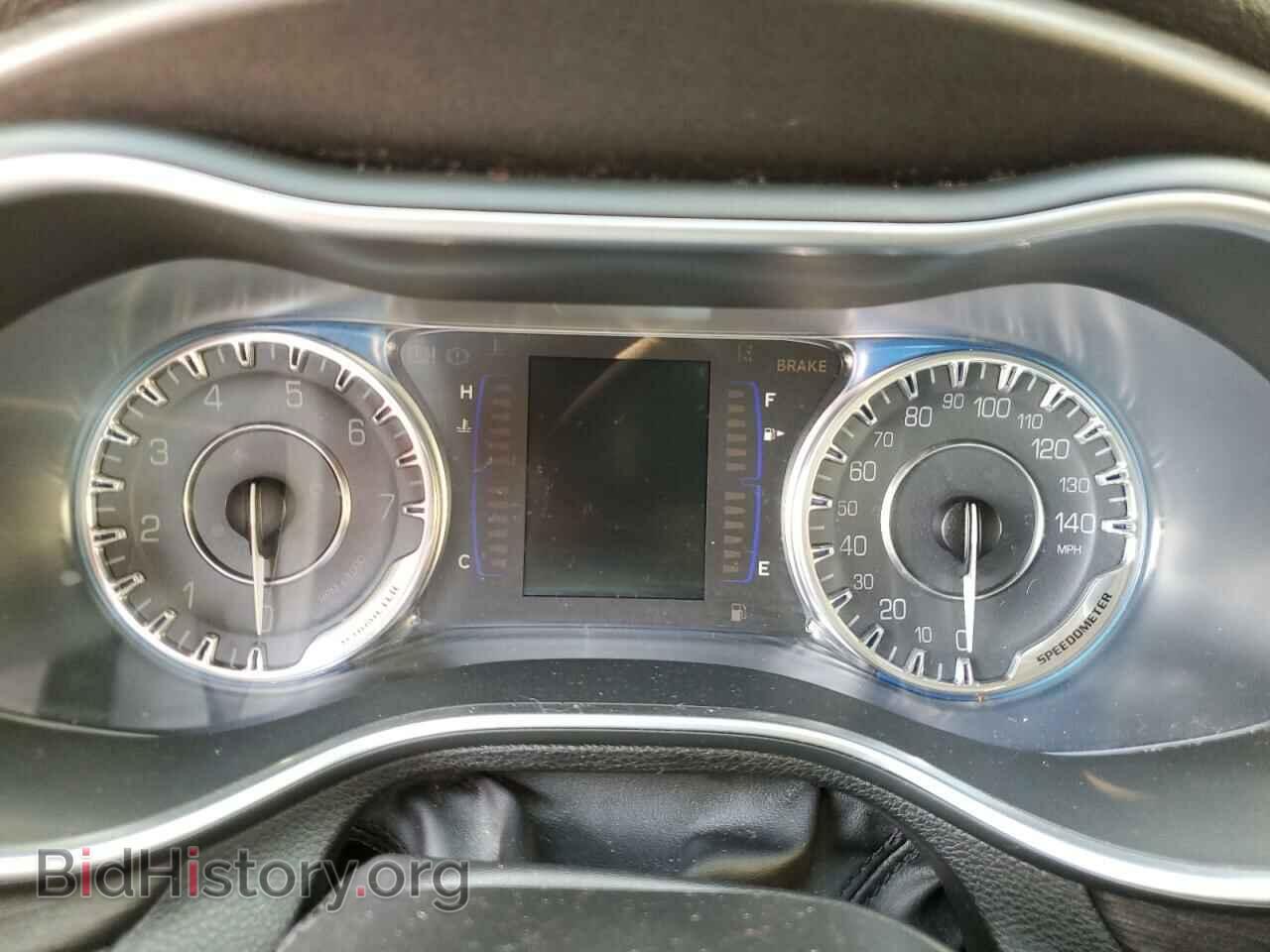 2016 CHRYSLER 200 - VIN: 1C3CCCAB4GN126403 - Фото 9