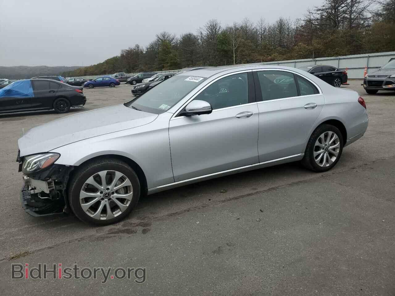 Photo WDDZF6JB3KA695487 - MERCEDES-BENZ E-CLASS 2019