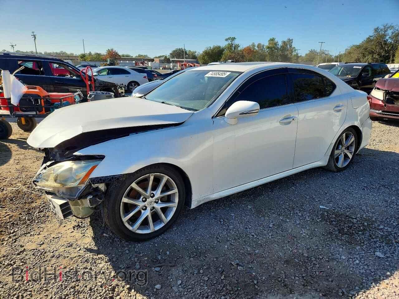 Photo JTHCF5C20B5048978 - LEXUS IS 2011