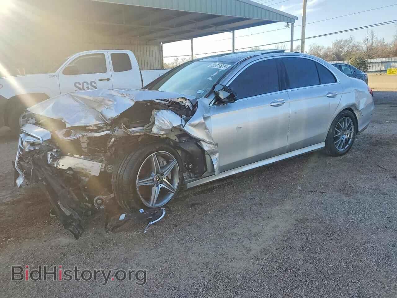 Фотография WDDZF4JB4KA514577 - MERCEDES-BENZ E-CLASS 2019