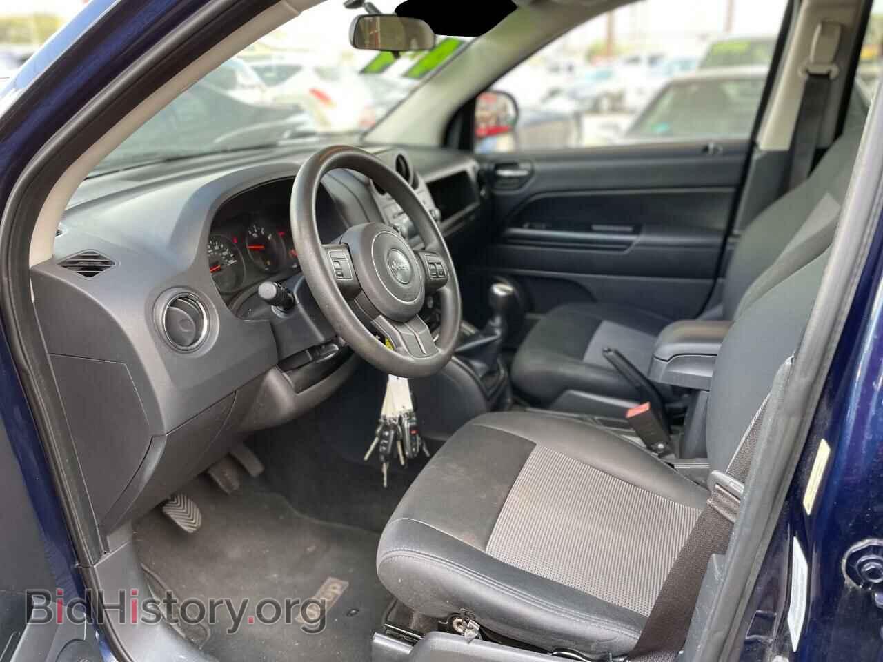 2012 JEEP COMPASS - VIN: 1C4NJDBB5CD633177 - Фото 5