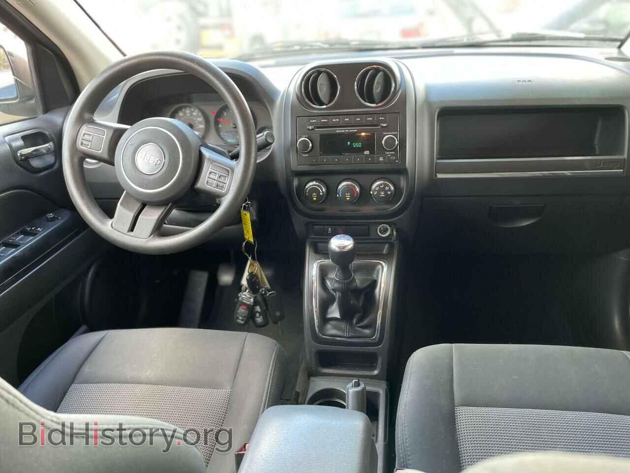 2012 JEEP COMPASS - VIN: 1C4NJDBB5CD633177 - Фото 9