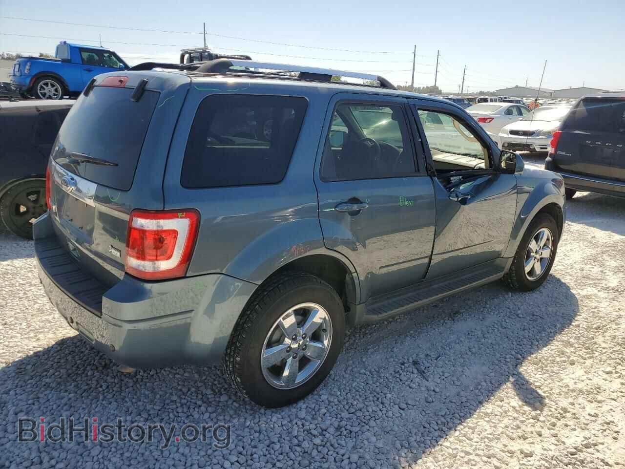 2011 FORD ESCAPE - VIN: 1FMCU0EGXBKB03646 - Фото 3