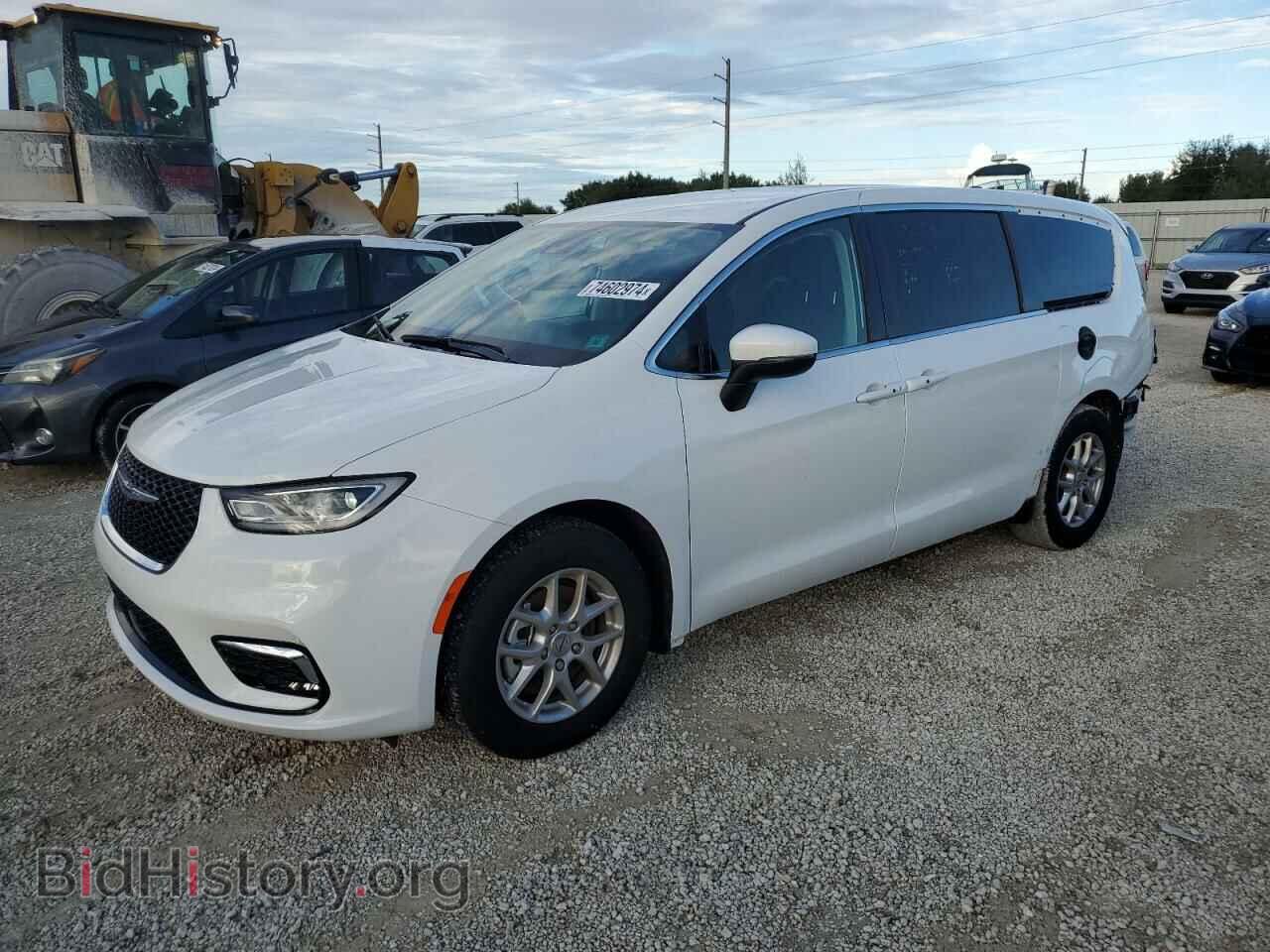 Фотография 2C4RC1BG2PR629516 - CHRYSLER PACIFICA 2023