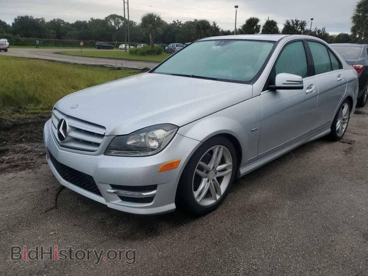 Фотография WDDGF4HB7CA632931 - MERCEDES-BENZ C-CLASS 2012