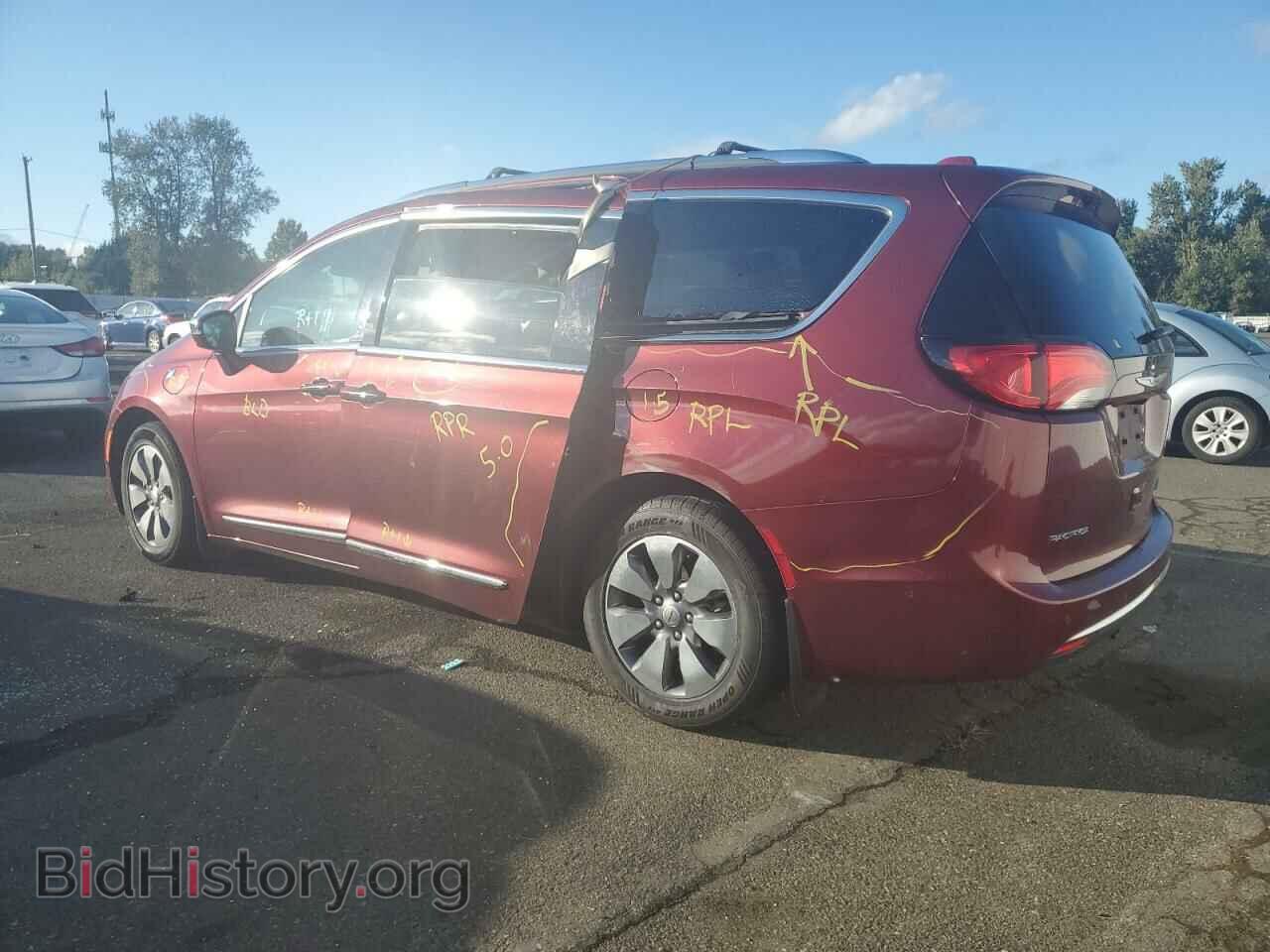 2019 CHRYSLER PACIFICA - VIN: 2C4RC1N75KR508953 - Фото 2