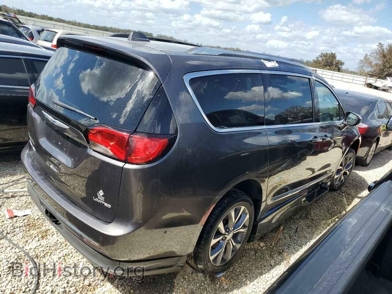 2020 CHRYSLER PACIFICA - VIN: 2C4RC1GG2LR128354 - Фото 3