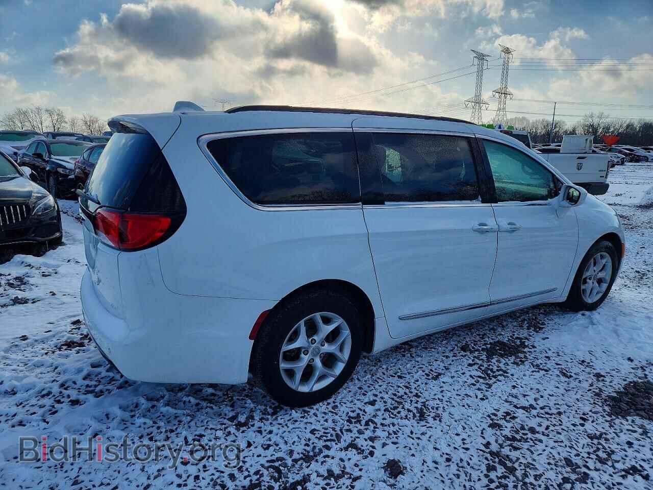 2017 CHRYSLER PACIFICA - VIN: 2C4RC1BG4HR676337 - Фото 3