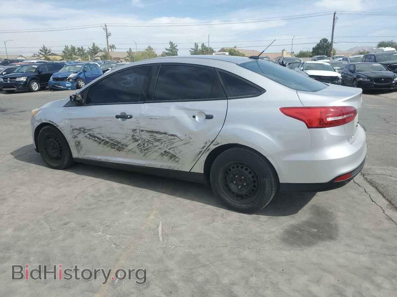 2017 FORD FOCUS - VIN: 1FADP3E28HL314908 - Photo 2