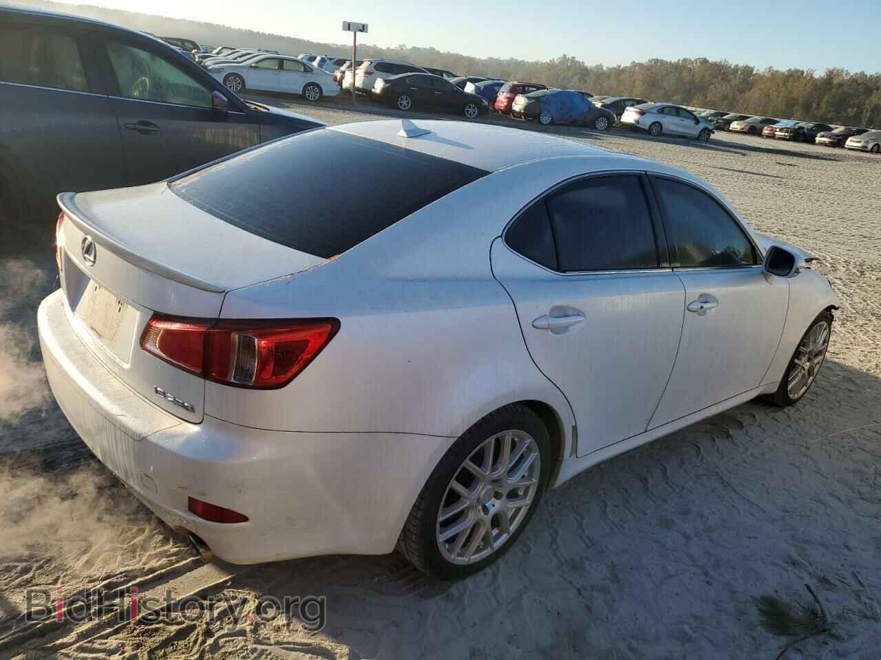 2011 LEXUS IS - VIN: JTHBF5C23B5141599 - Photo 3
