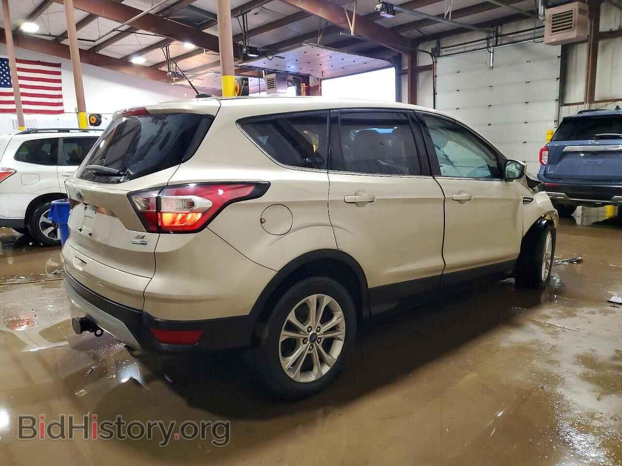 2017 FORD ESCAPE - VIN: 1FMCU9GD2HUC71463 - Фото 3
