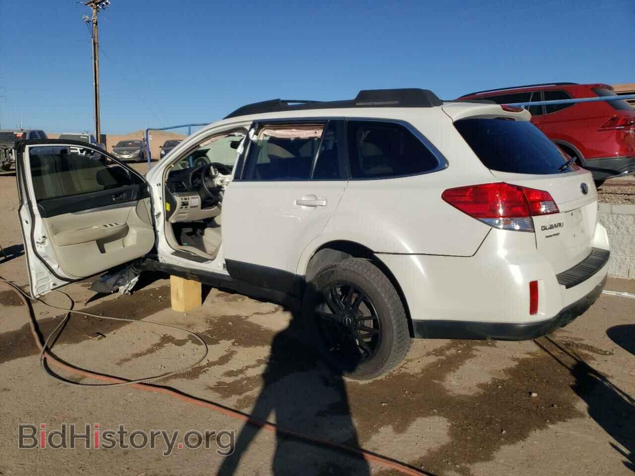 2011 SUBARU OUTBACK - VIN: 4S4BRCCC2B3364360 - Фото 2