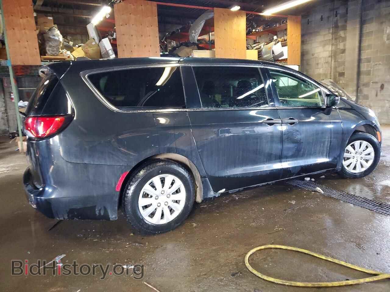 2018 CHRYSLER PACIFICA - VIN: 2C4RC1AG5JR234061 - Photo 3
