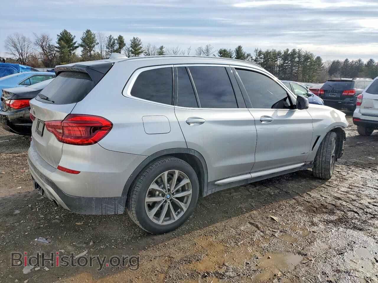 2018 BMW X3 - VIN: 5UXTR9C50JLC83581 - Фото 3